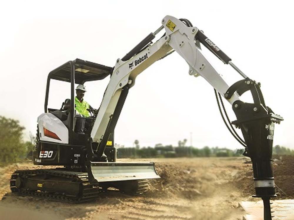 Bobcat S 220 H SJC Info & Kubota V3300 Specification Lookup